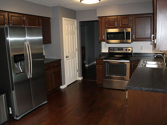 Kitchen 12 x 18