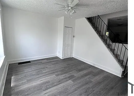 485 Potterton Hts