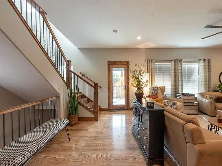 313 Vasquez Rd — Photo 22