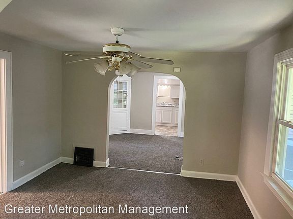 5th image of 1233 Winton Ave