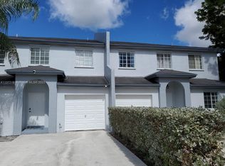 11601 Robinson St #A, Miami, FL 33176