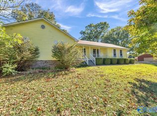 1011 Cimarron Dr, Scottsboro, AL 35769