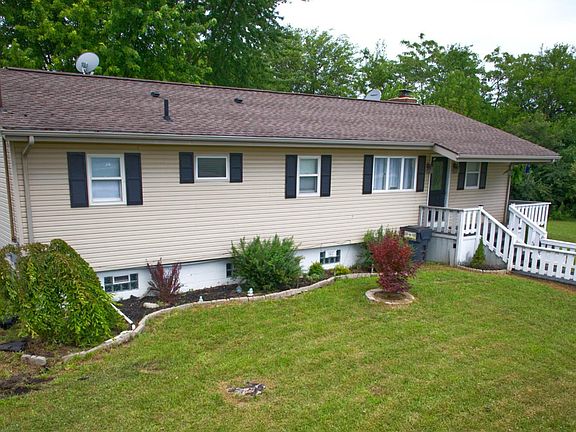 3rd image of 9717 Hayes Ave
