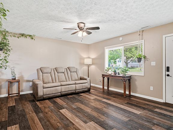 5th image of 1254 Cherryfield Ln