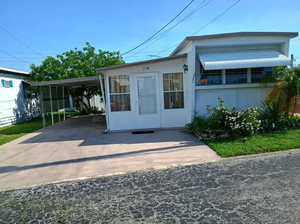 5151 4th St N #25A, Saint Petersburg, FL 33703