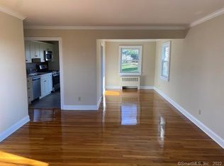 76 Blachley Rd #B, Stamford, CT 06902