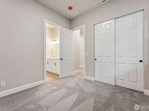4th image of 5931 Thornhill Avenue SW #292