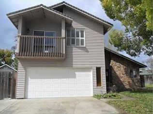 519 Cheri Ct, Ripon, CA 95366