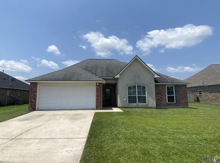 5247 Hemingway Dr, Darrow, LA 70725