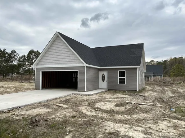 112 Miry Creek Ln, Clinton, NC 28328