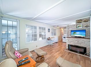 2634 Tamiami Trl N #B-54, Naples, FL 34103