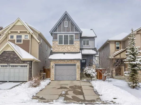 53 S Nolanfield Rd NW, Calgary, AB T3R 0N1