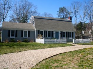 175 Evans St, Osterville, MA 02655