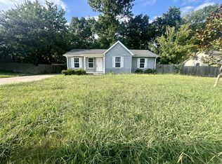 801 Summer Hill Ln, La Vergne, TN 37086