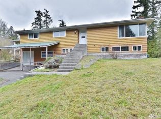 6340 NE Center St, Suquamish, WA 98392