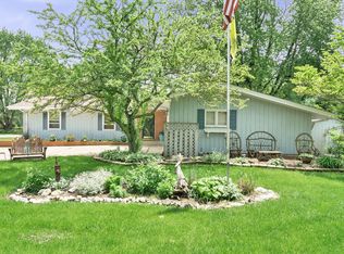 15809 S River Rd, Plainfield, IL 60544