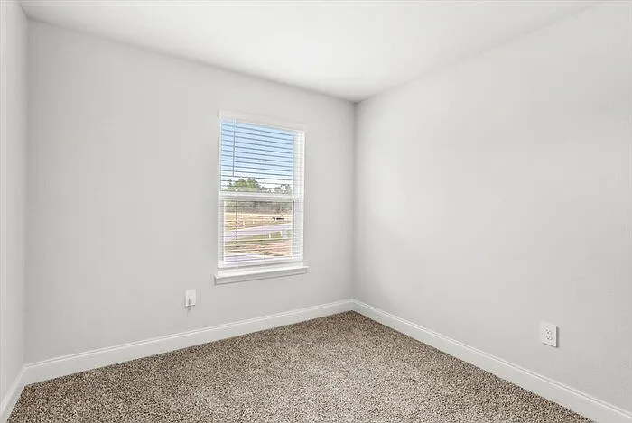 12314 Sinclair Dr — Photo 22