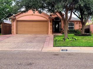 2081 Quito Loop, Laredo, TX 78045