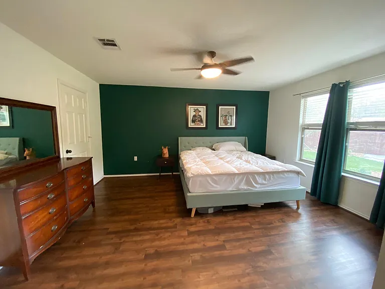 5302 Towser Ct — Photo 8
