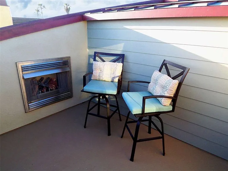 1826 W Balboa Blvd #A — Photo 15