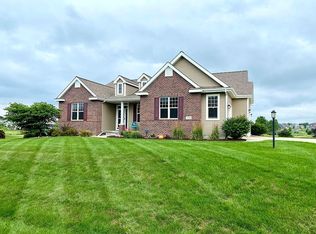 3776 Cardinal Point Trl, Verona, WI 53593