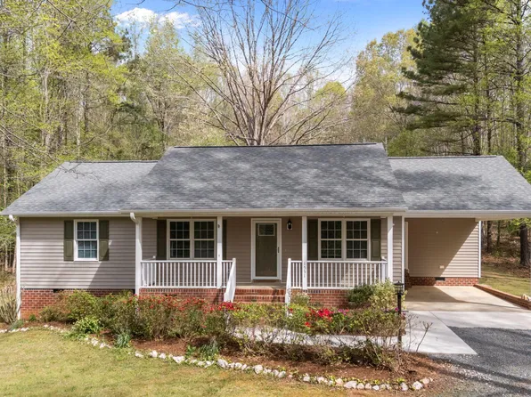 1551 Dogwood Dr, Oxford, NC 27565