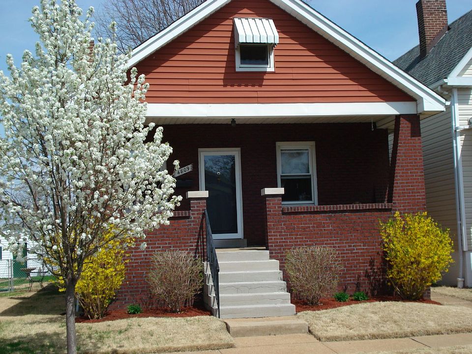 1st image of 4809 Goethe Ave