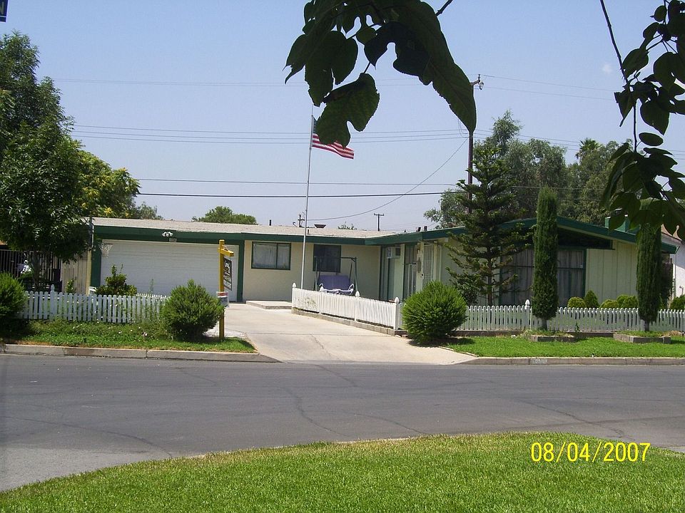 Front view of home from across the street