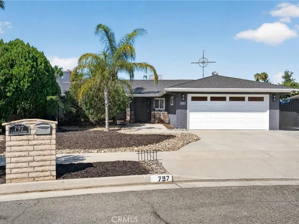 797 S Juanita St, Hemet, CA 92543