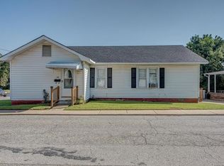 348 Mayflower Ave #A, Cramerton, NC 28032