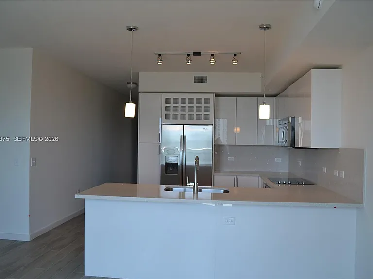 999 SW 1st Ave #3302 — Photo 2