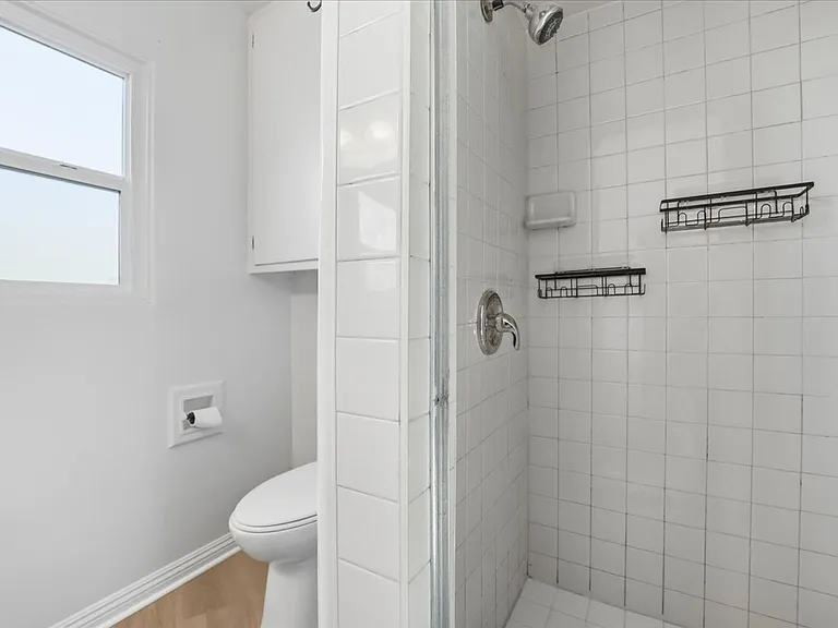 3875 Grandview Pl — Photo 12