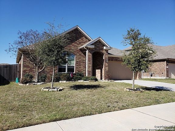 3rd image of 2953 Mistywood Ln