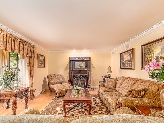 5th image of 11541 S Alpine Ave