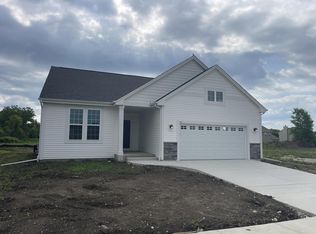 535 Calvin Ln, Racine, WI 53406