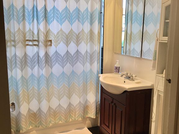 5th image of 2845 Pierce St APT 104
