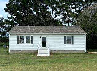 9073 Seaside Rd, Marionville, VA 23408