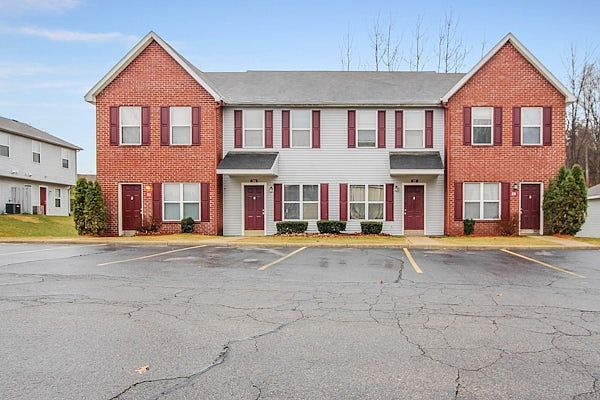 1st image of 73 Willow Creek Dr #71203