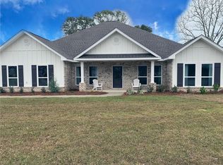 5907 Orchard Ln E, Grand Bay, AL 36541