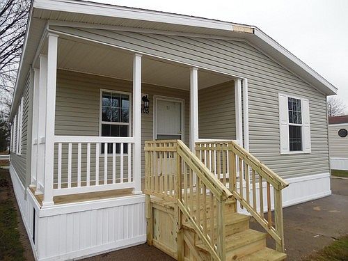 1st image of 162 Barkway Dr SE