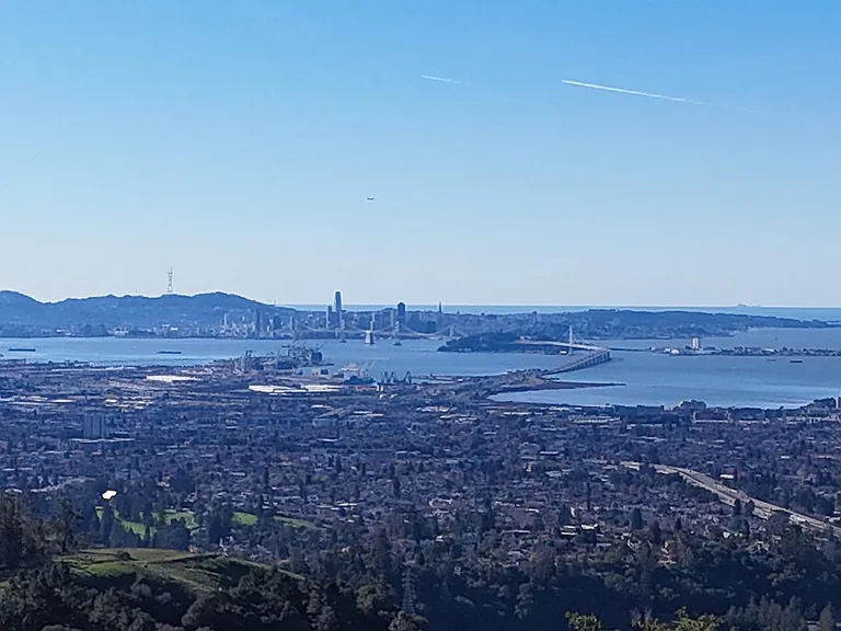 6100 Skyline Blvd — Photo 1