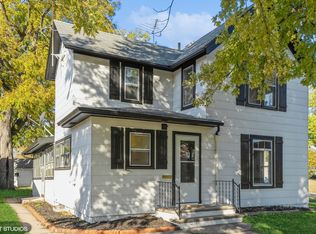 1323 6th St, Perry, IA 50220