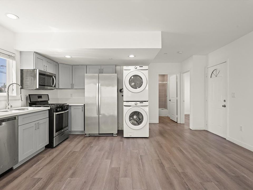 1st image of 1887 W 20th St #1/2