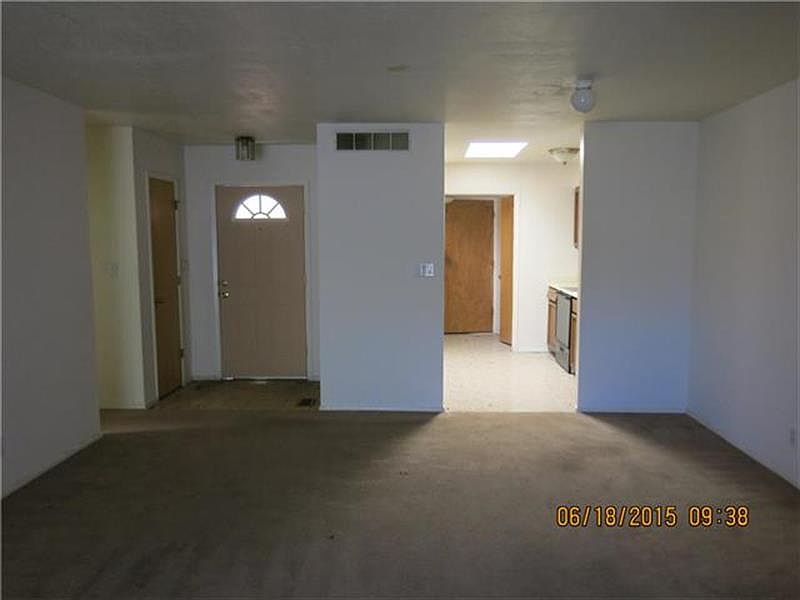 2nd image of 1409 Carlisle Blvd SE