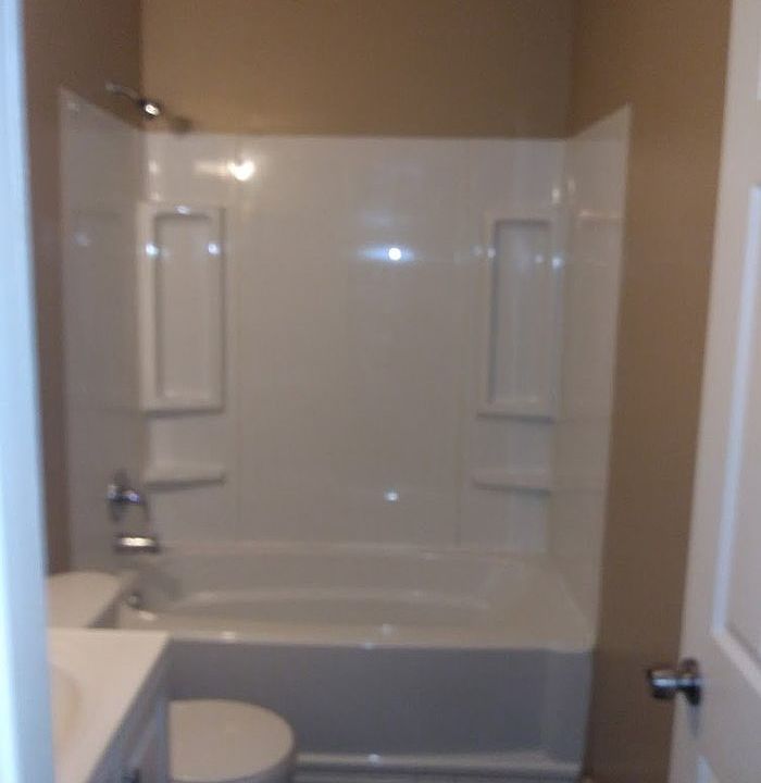 1st image of 2433 W Arlington Ct