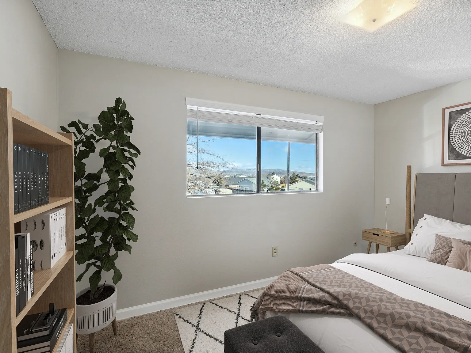 Peavine Peak Apartments — Photo 4