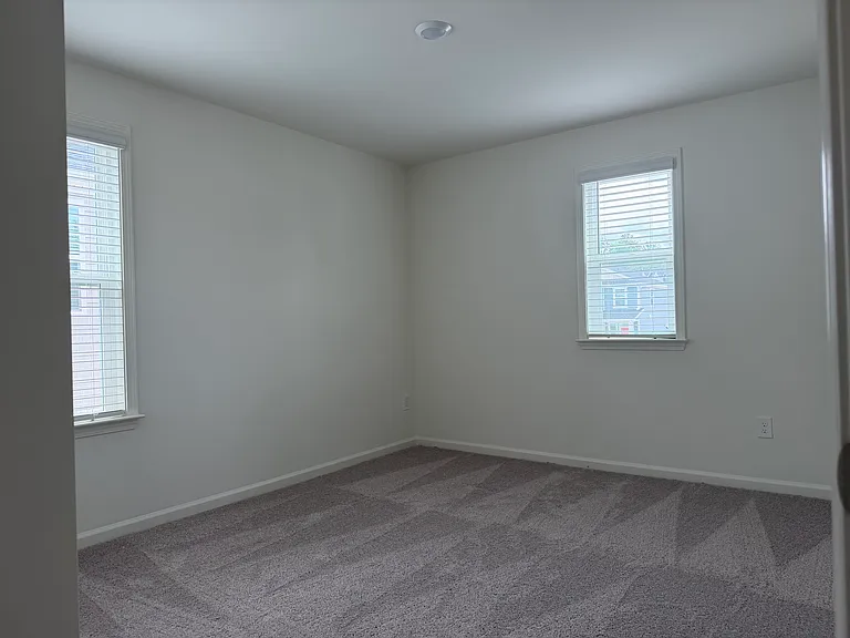 2409 Abbot Hall Dr — Photo 22