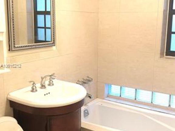 1CBFEDA5-B3FC-49E9-9708-E1AD7127A7C7