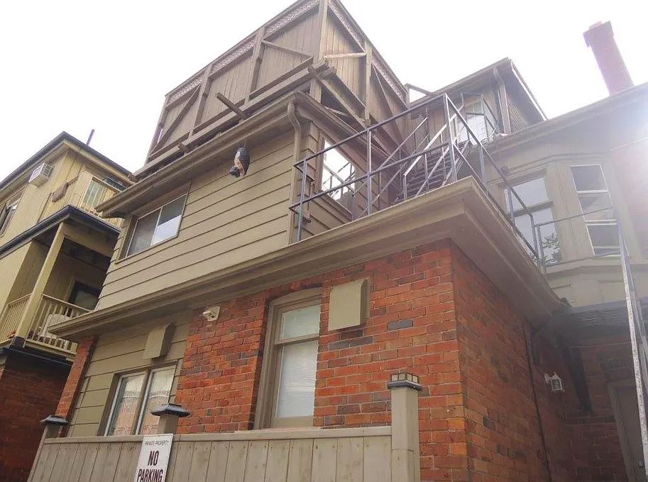 2nd image of 55 Spadina Rd #2