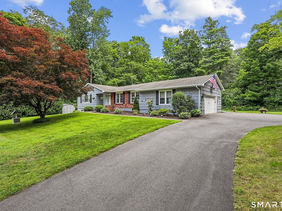 1st image of 3 Linda Drive